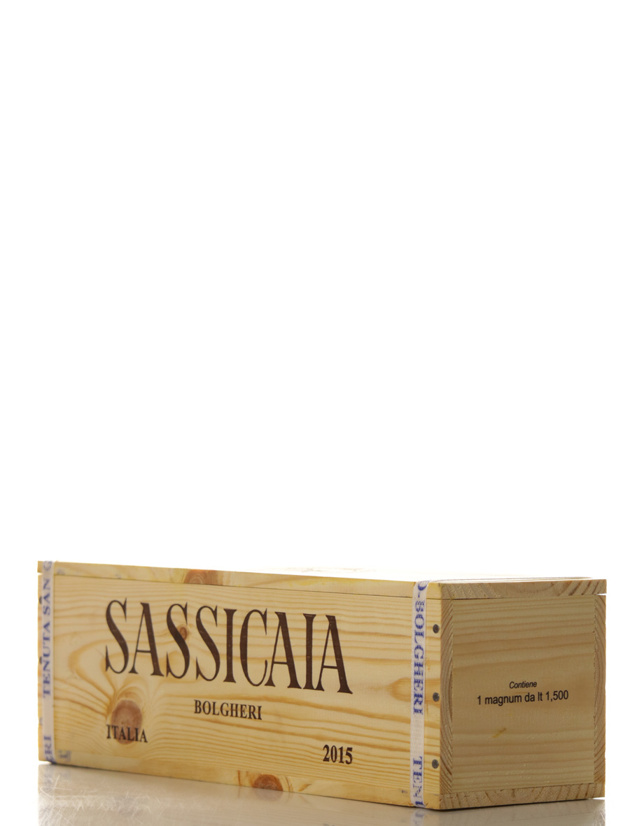 Sassicaia 2015 Magnum in owc1 - VINEUT